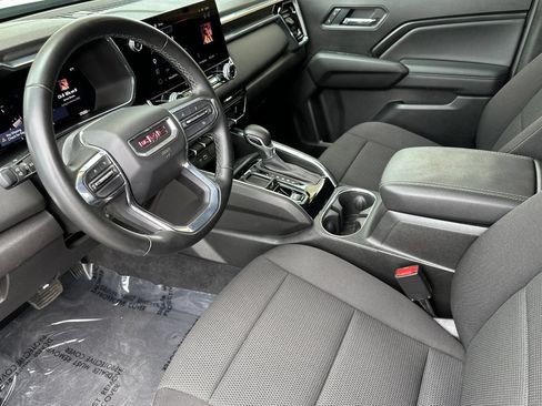 Used 2025 GMC Canyon Elevation RWD image 10