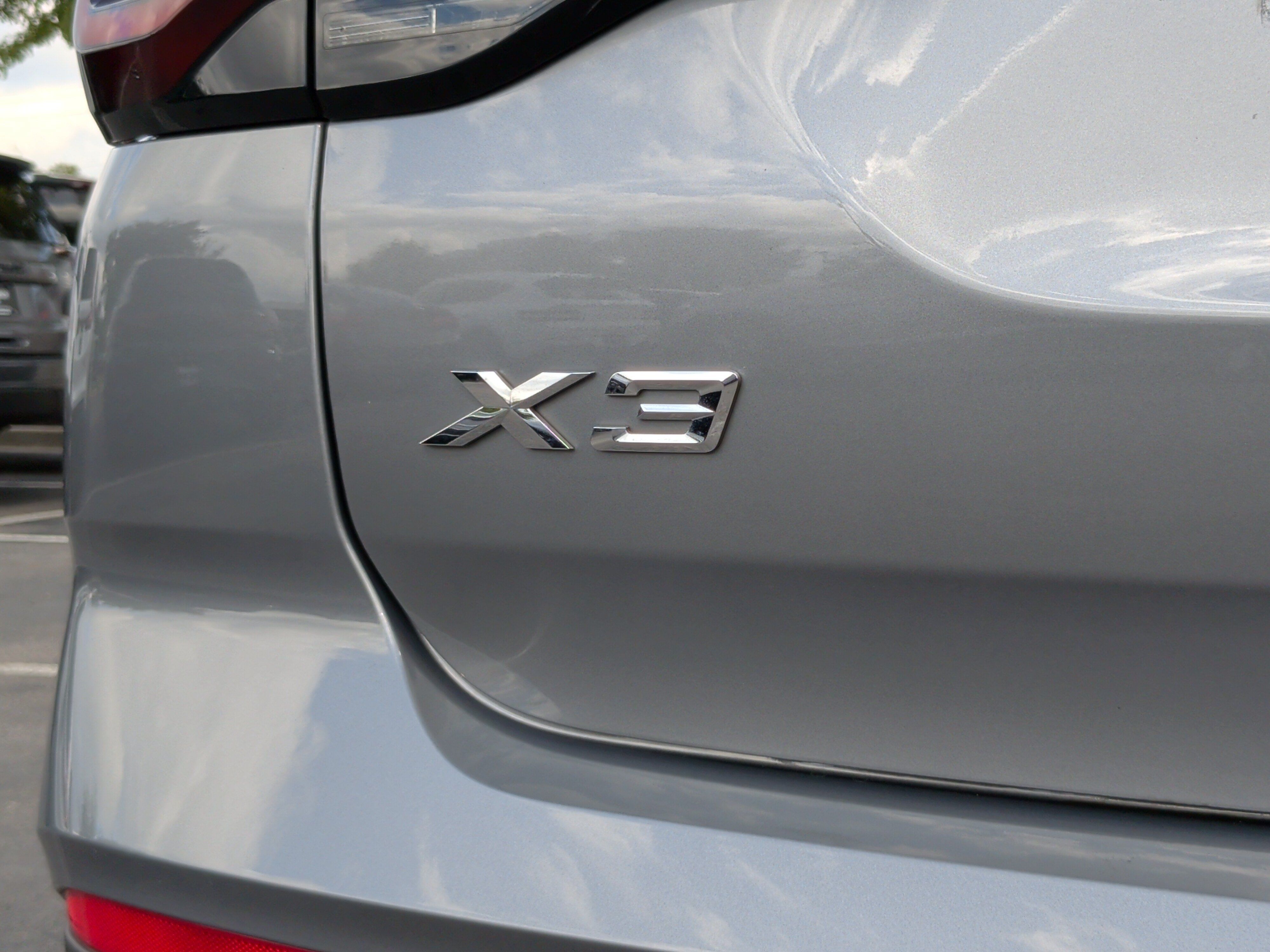 Used 2024 BMW X3 sDrive30i w/ Premium Package RWD image 12