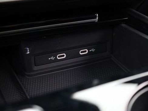 New 2026 Volkswagen Atlas Cross Sport SEL image 17