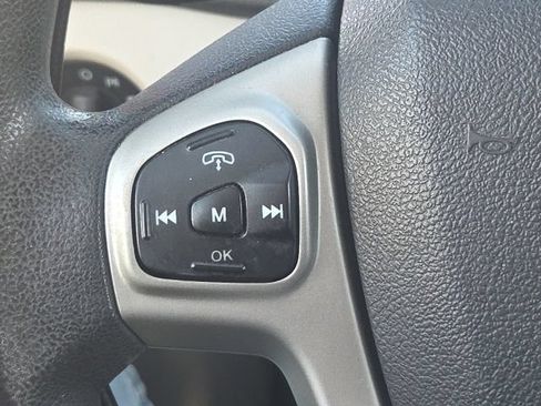 Used 2012 Ford Fiesta SE FWD image 35