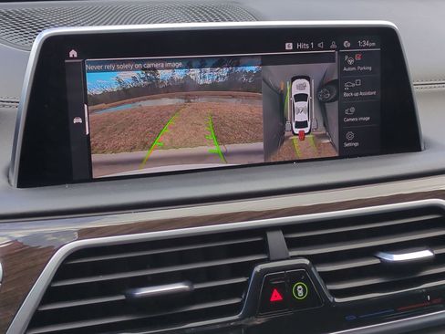 Certified 2022 BMW 740i w/ Premium Package image 25