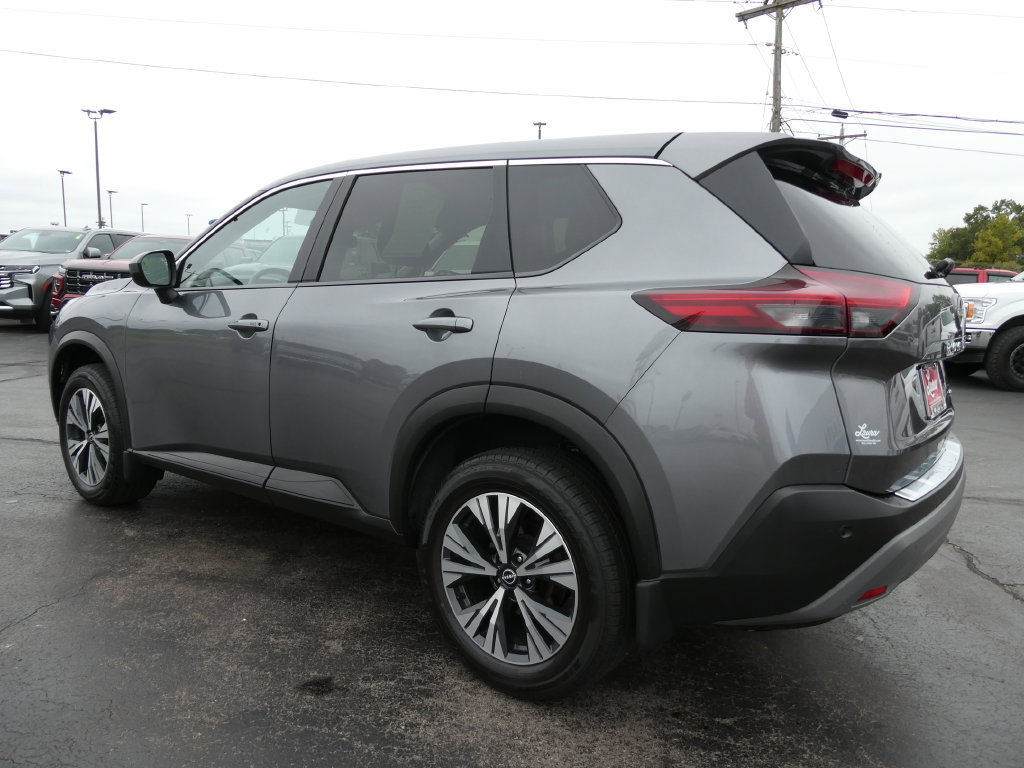 Used 2023 Nissan Rogue SV FWD image 7
