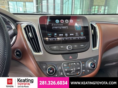 Used 2016 Chevrolet Malibu Premier w/ Driver Confidence Package II FWD image 20