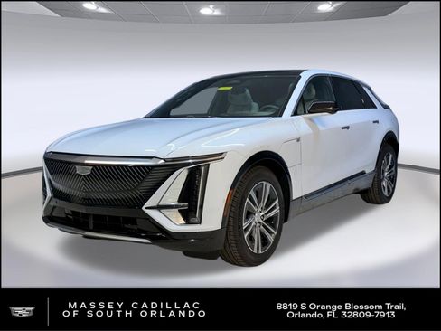 New 2026 Cadillac Lyriq Premium Luxury image 1