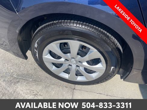 Used 2024 Toyota Corolla LE FWD image 11