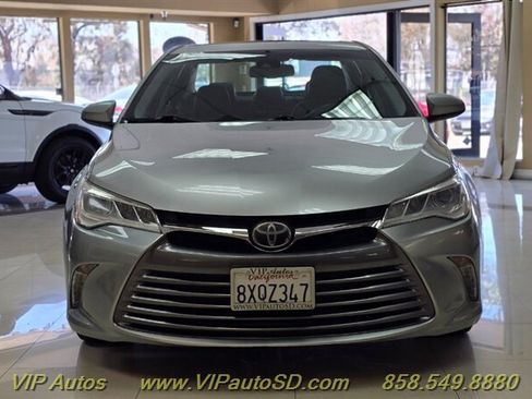 Used 2017 Toyota Camry XLE w/ Advanced Technology Package FWD image 8