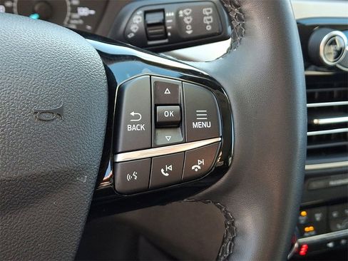 Certified 2022 Ford Escape SEL image 23