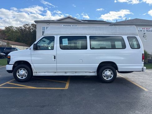 Used 2013 Ford E-350 and Econoline 350 Extended Super Duty w/ PWR Group image 1