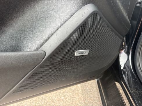 Used 2018 Cadillac CTS V w/ Luxury Package RWD image 13