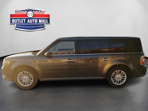 Used 2018 Ford Flex SEL w/ Equipment Group 202A image 5