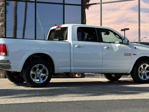 Used 2017 RAM 1500 Laramie AWD/4WD image 13