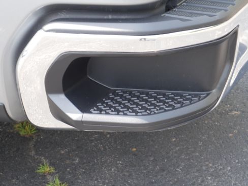 Certified 2023 Chevrolet Silverado 1500 LT AWD/4WD image 7
