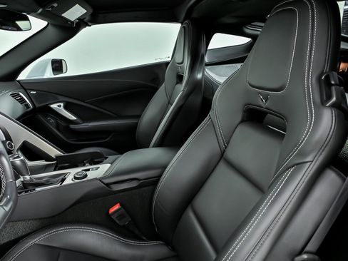 Used 2017 Chevrolet Corvette Grand Sport RWD image 23
