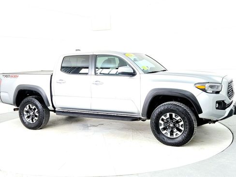 Certified 2023 Toyota Tacoma TRD Off-Road image 7