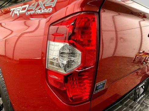 Used 2014 Toyota Tundra SR5 w/ TRD Off Road Package AWD/4WD image 29