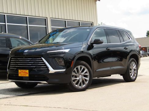 Used 2026 Buick Enclave Preferred AWD/4WD image 12