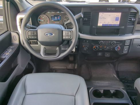 Used 2025 Ford F450 XL w/ 360-Degree Camera Package image 14