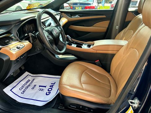 Used 2017 Buick LaCrosse Premium w/ Driver Confidence Package #2 image 9