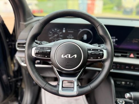 Used 2025 Kia Sportage SX AWD/4WD image 25
