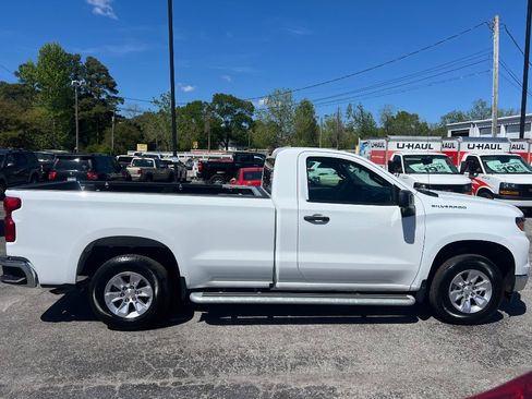Used 2025 Chevrolet Silverado 1500 W/T image 2
