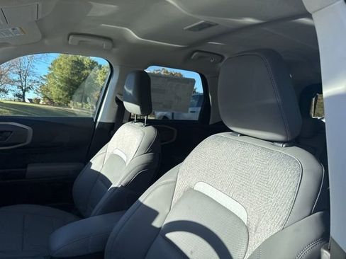 New 2025 Ford Bronco Sport Badlands image 17
