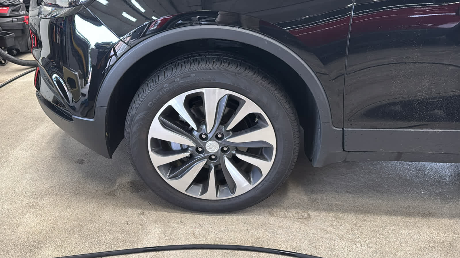 Certified 2022 Buick Encore Preferred w/ Safety Package AWD/4WD image 29