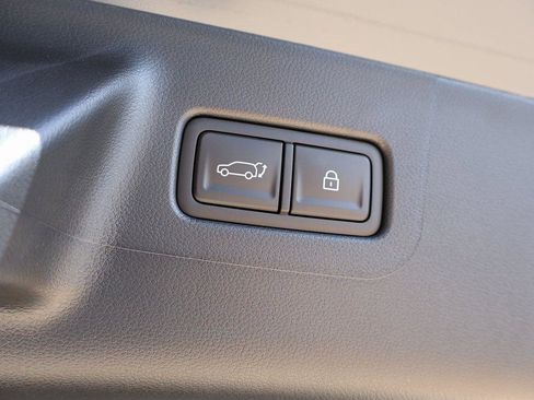New 2026 Hyundai Santa Fe SE FWD image 18