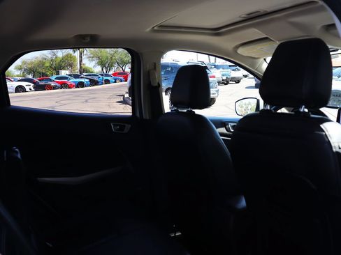 Used 2020 Ford EcoSport Titanium FWD image 27