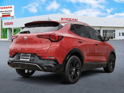 Used 2024 Buick Encore GX Sport Touring FWD image 4