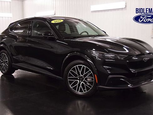 Used 2025 Ford Mustang Mach-E Premium AWD/4WD image 1