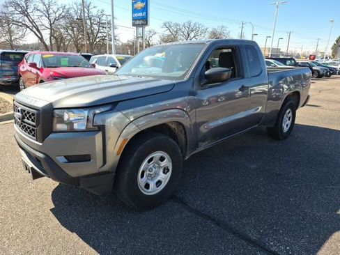 Used 2024 Nissan Frontier S w/ Technology Package image 8