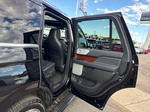 Certified 2023 Lincoln Navigator Reserve AWD/4WD image 24