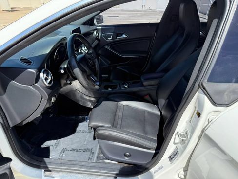 Used 2017 Mercedes-Benz CLA 250 4MATIC image 14