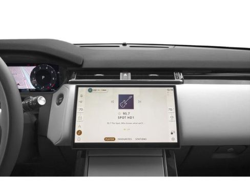 Used 2024 Land Rover Range Rover Velar S image 10