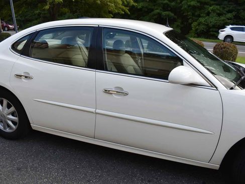 Used 2005 Buick LaCrosse CXL FWD image 67