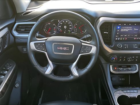 Used 2023 GMC Acadia Denali w/ Denali Ultimate Package AWD/4WD image 12