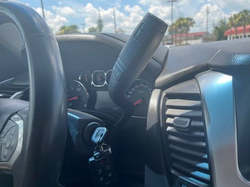 Used 2018 Chevrolet Tahoe LT RWD image 20