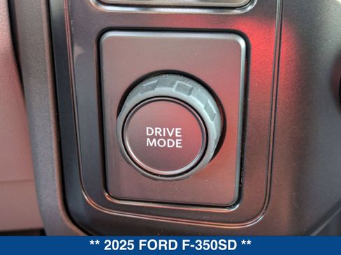 New 2025 Ford F350 XL w/ XL Chrome Package RWD image 29