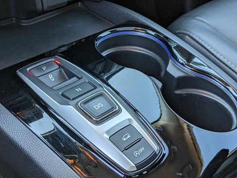 Used 2017 Honda Pilot Touring image 19