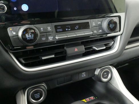 Used 2024 Toyota Grand Highlander XLE image 49