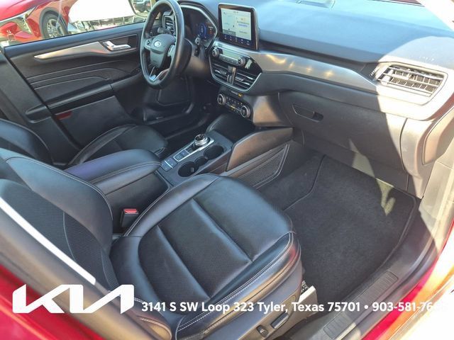 Used 2021 Ford Escape Titanium AWD/4WD image 13