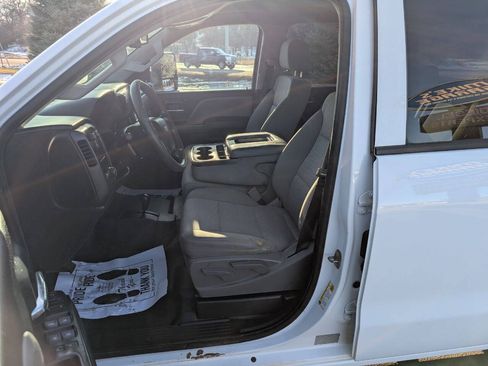 Used 2017 Chevrolet Silverado 2500 W/T w/ WT Convenience Package AWD/4WD image 15