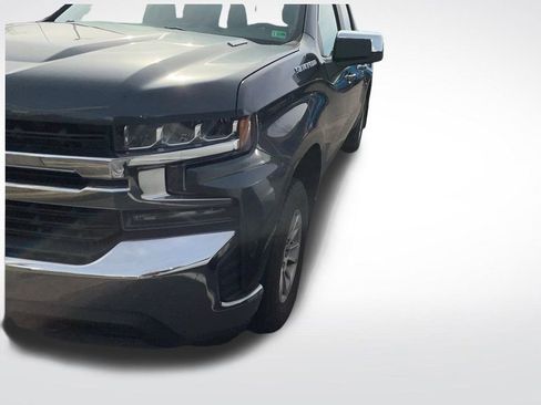 Used 2020 Chevrolet Silverado 1500 LT w/ All-Star Edition image 2
