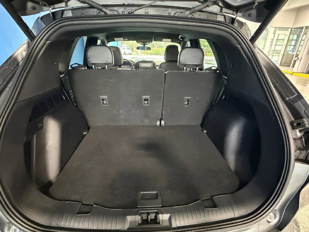 Used 2024 Ford Escape ST-Line w/ Tech Pack #1 FWD image 14