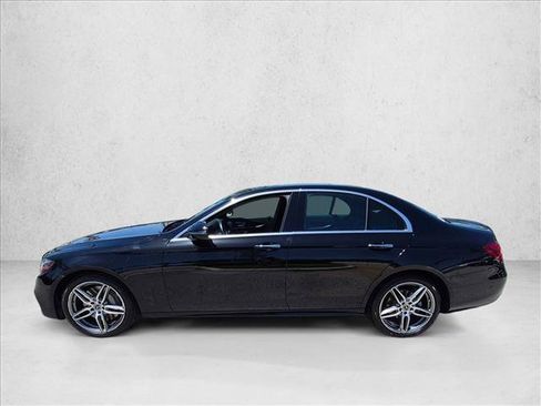 Used 2020 Mercedes-Benz E 350 4MATIC Sedan image 9