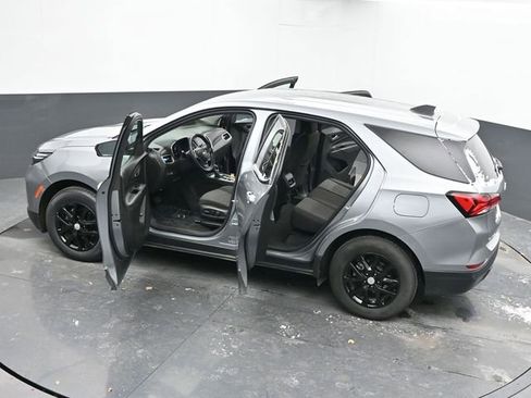 Used 2024 Chevrolet Equinox LT image 62