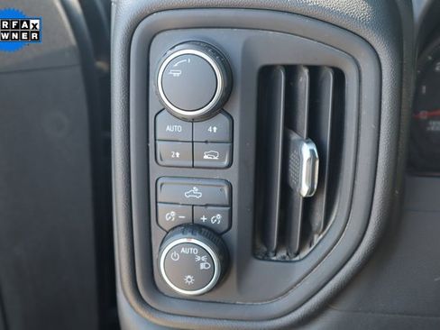 Used 2020 Chevrolet Silverado 1500 Custom w/ Custom Value Package image 7