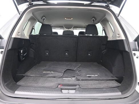 Used 2022 Nissan Rogue SV AWD/4WD image 27