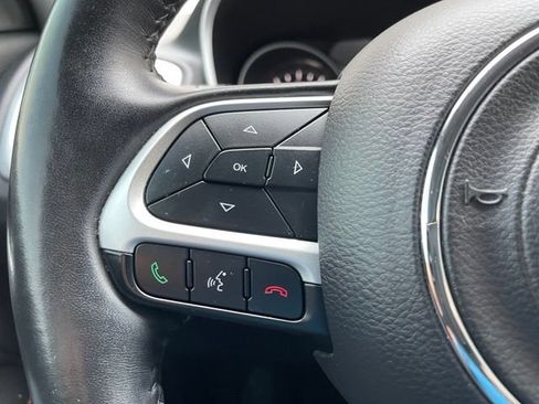 Used 2019 Jeep Compass Sport AWD/4WD image 14