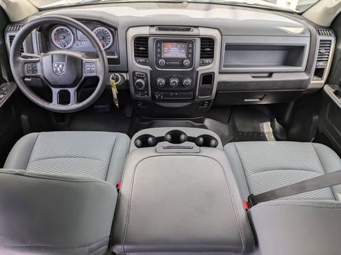 Certified 2019 RAM 1500 Express w/ Express Value Package AWD/4WD image 21